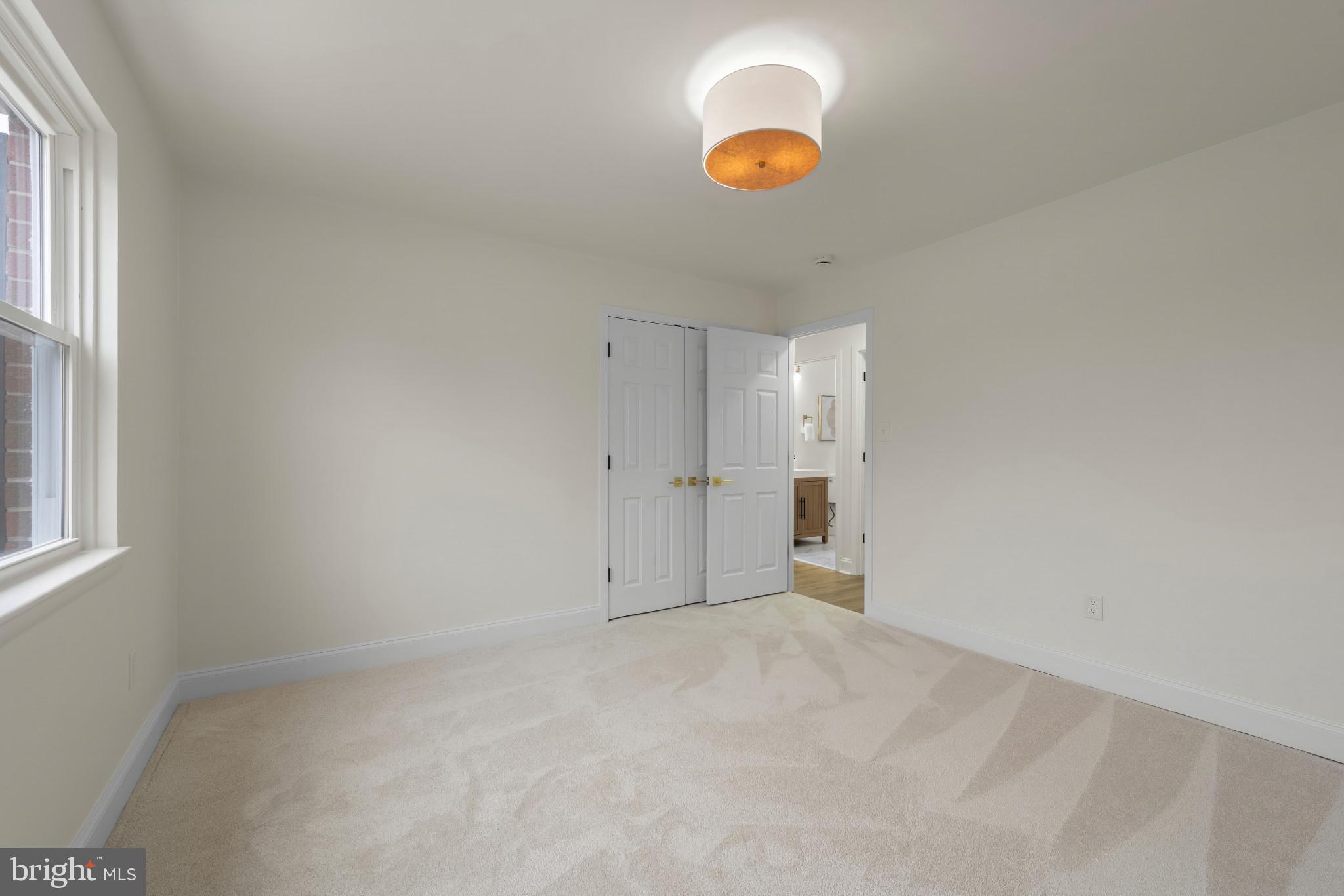 OLD COURT ESTATES - Residential