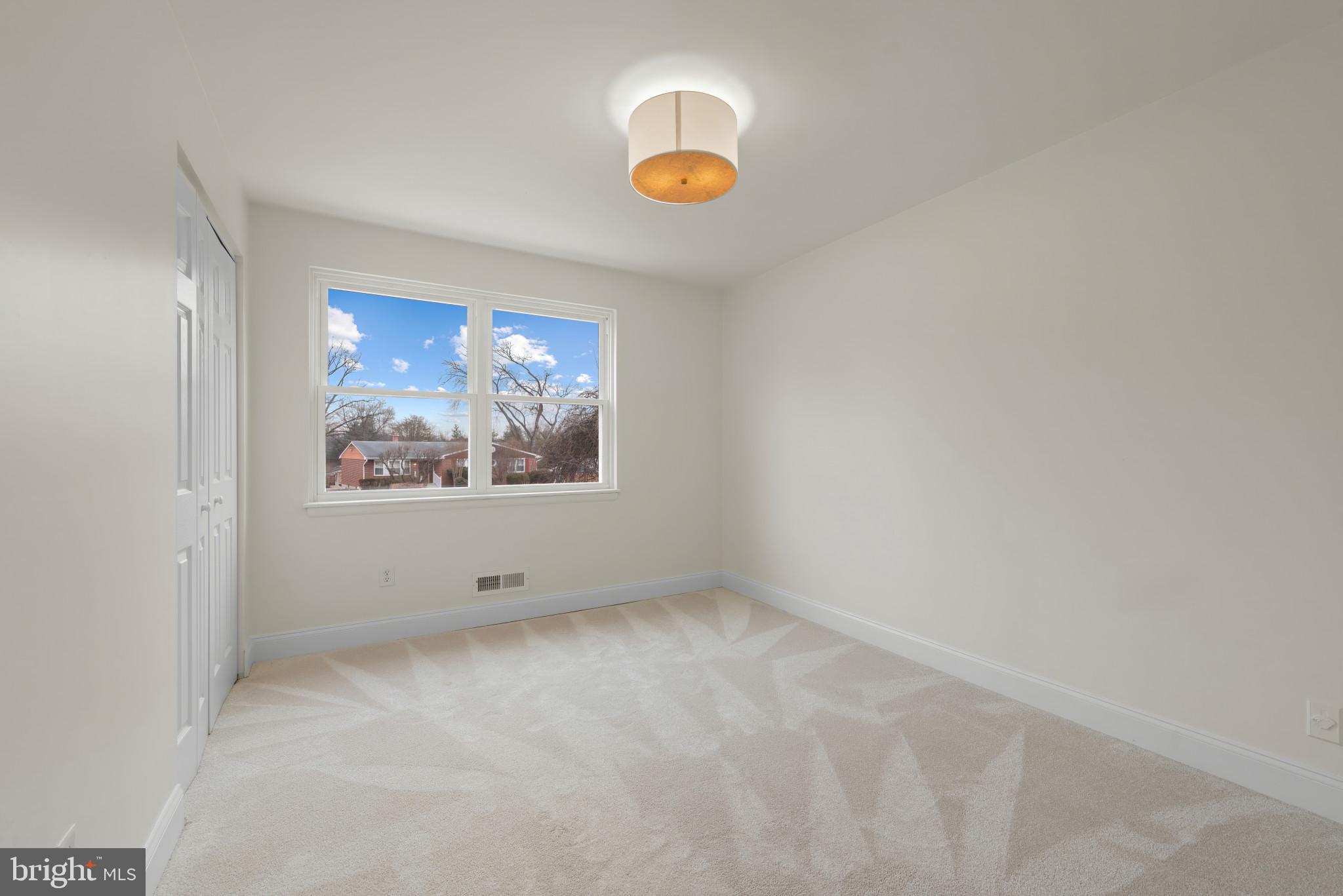 OLD COURT ESTATES - Residential