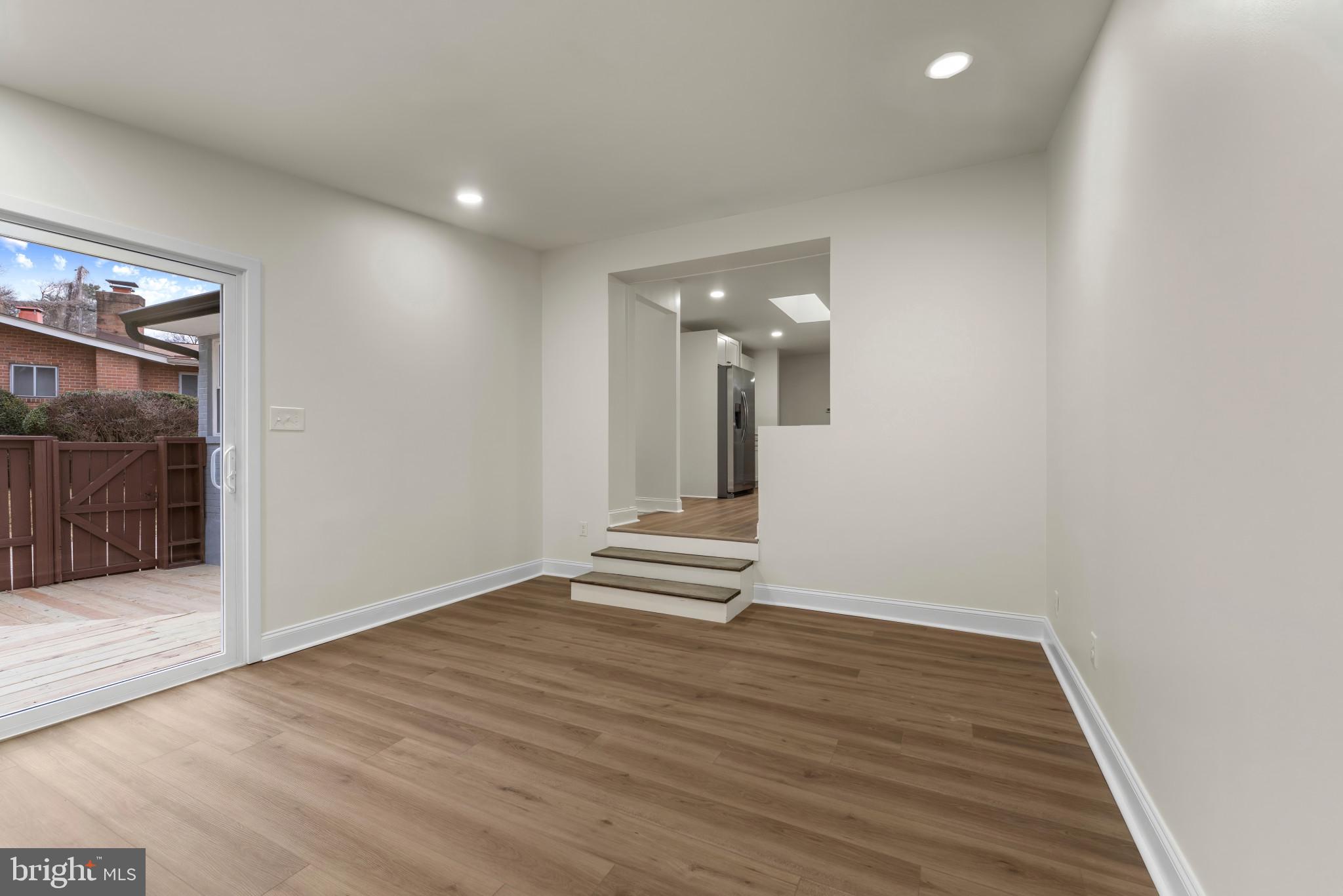 OLD COURT ESTATES - Residential