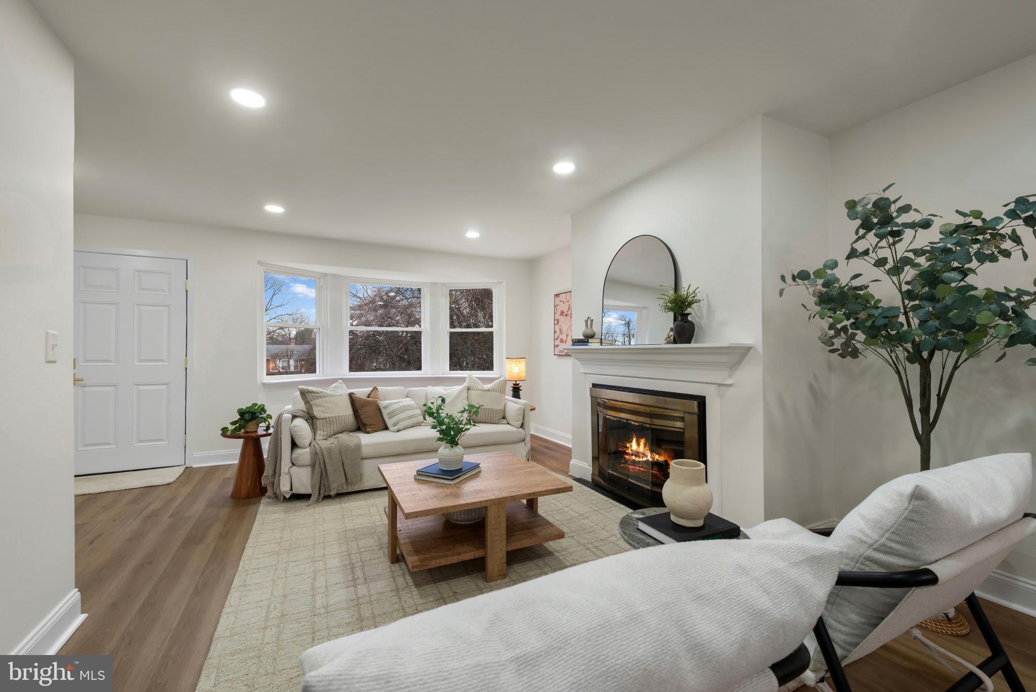 OLD COURT ESTATES - Residential