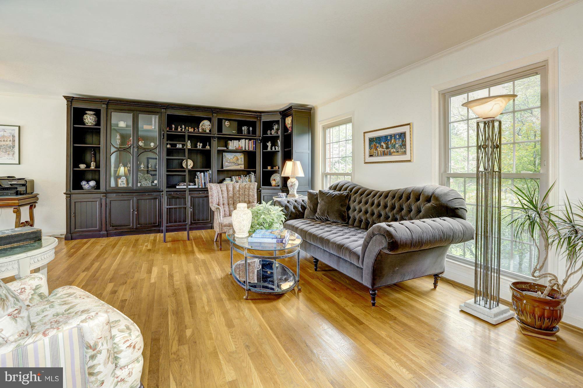 GLEN PARK - Residential