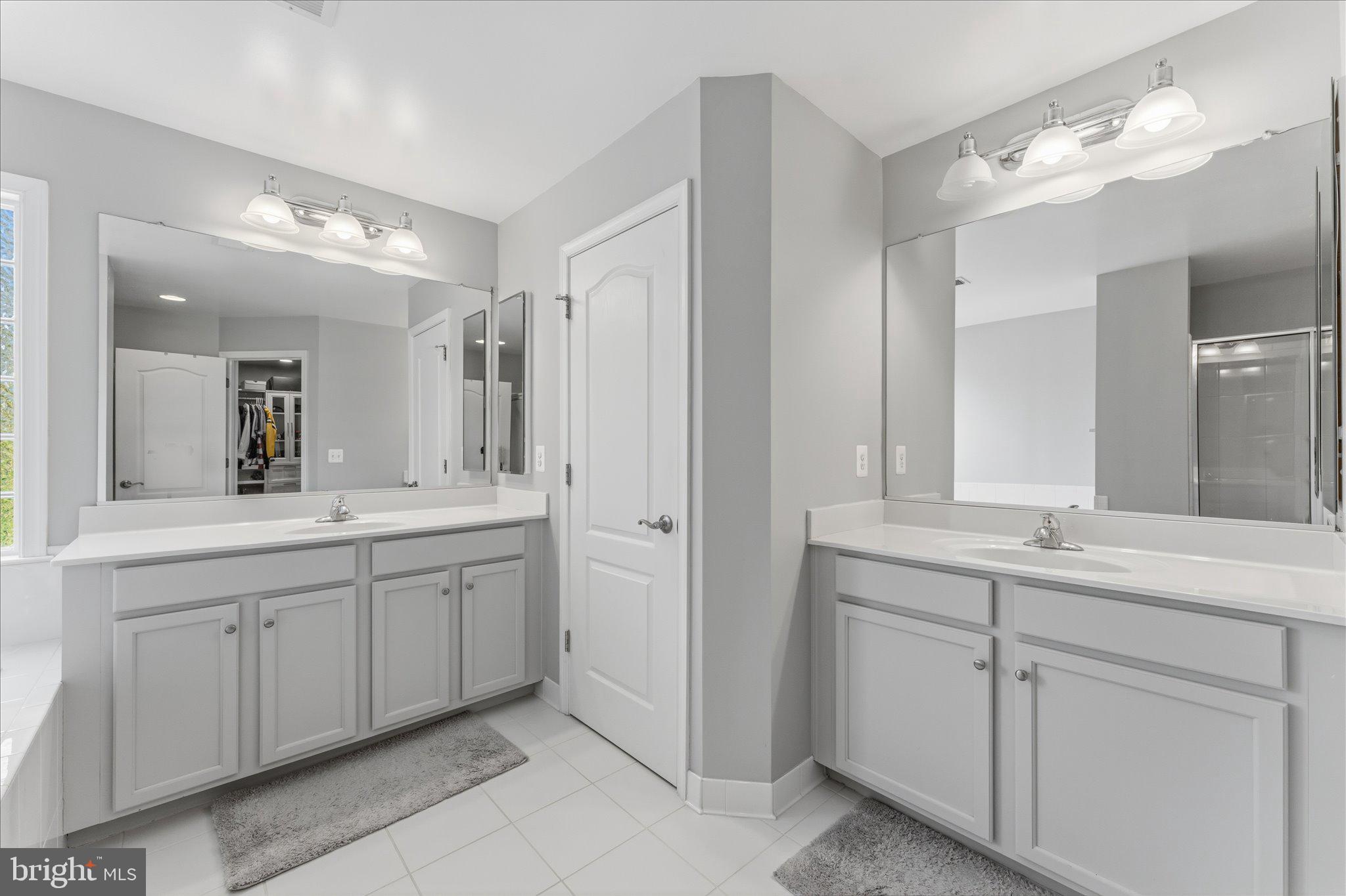 STONE RIDGE - Residential