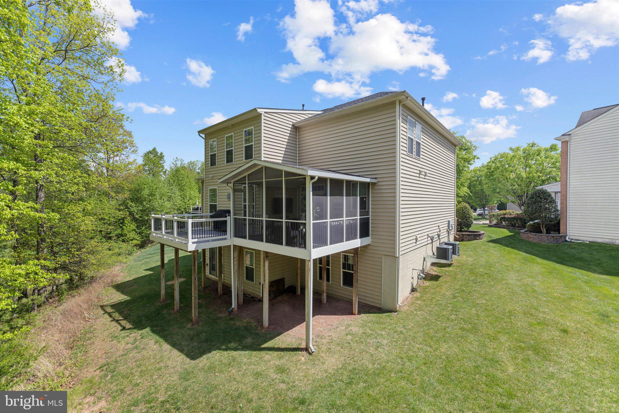 STONE RIDGE - Residential