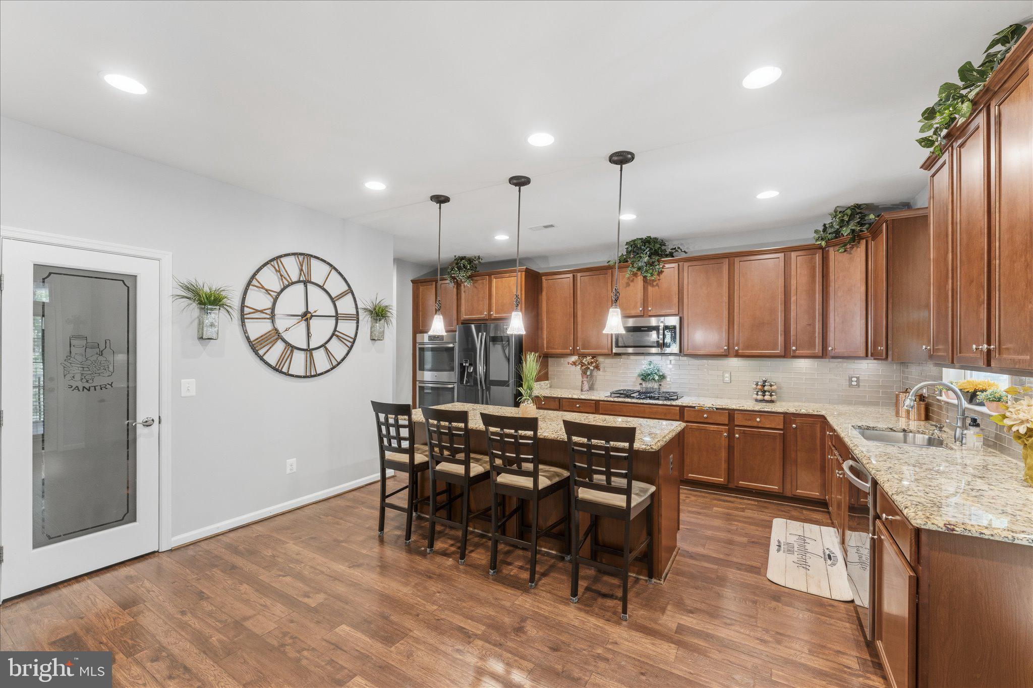 STONE RIDGE - Residential