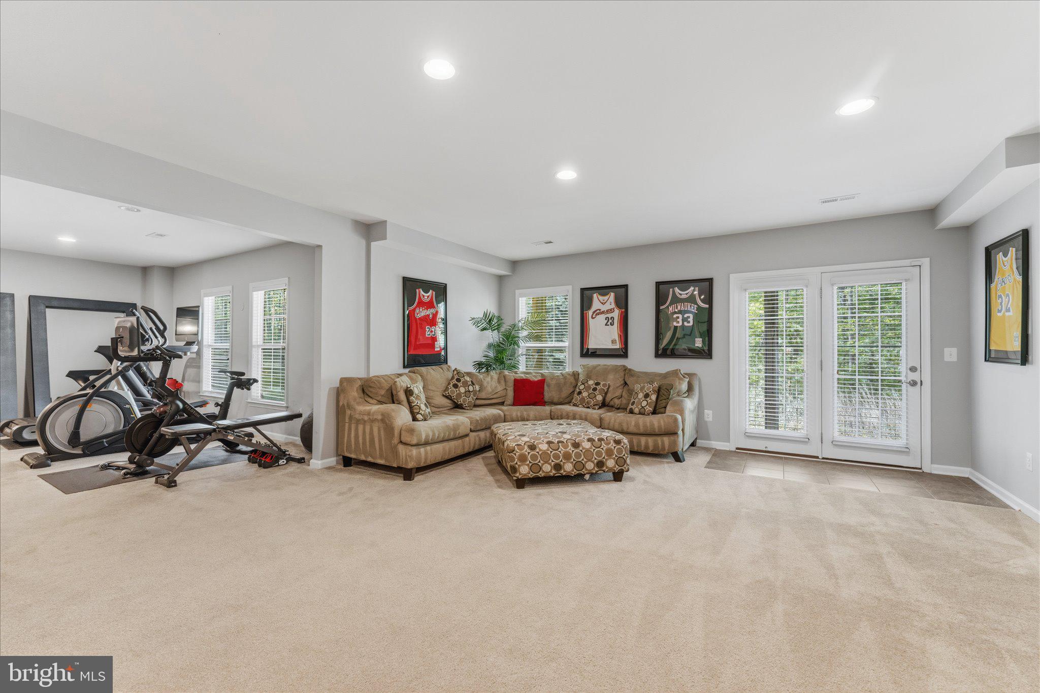 STONE RIDGE - Residential