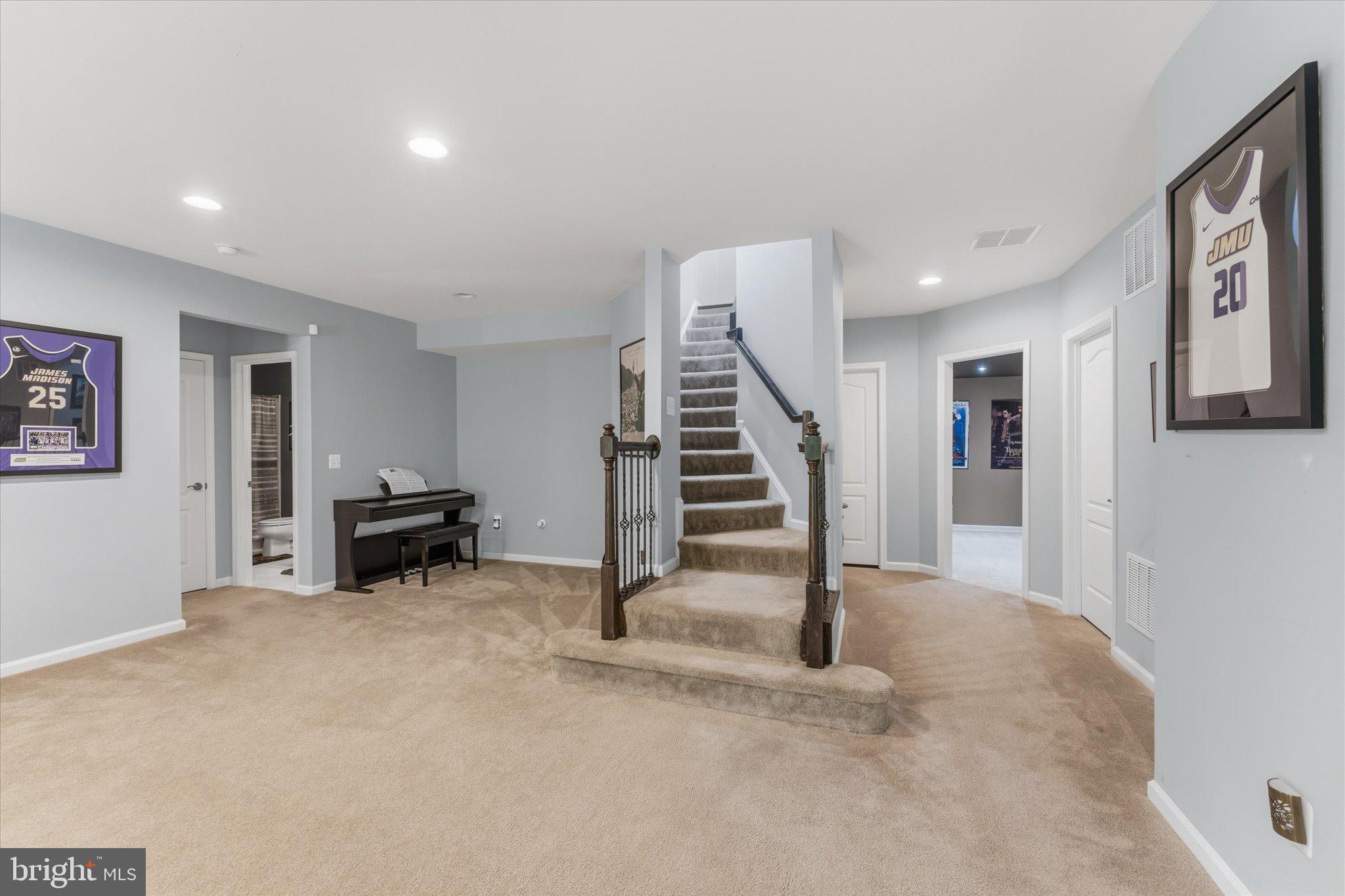 STONE RIDGE - Residential