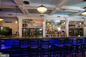 FAIRMOUNT - Commercial Sale