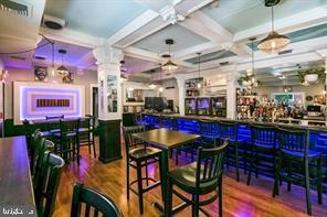 FAIRMOUNT - Commercial Sale