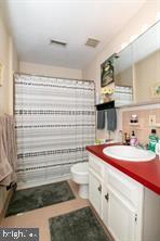 FAIRMOUNT - Commercial Sale