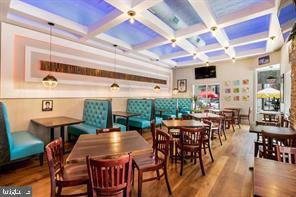 FAIRMOUNT - Commercial Sale