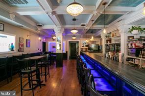 FAIRMOUNT - Commercial Sale