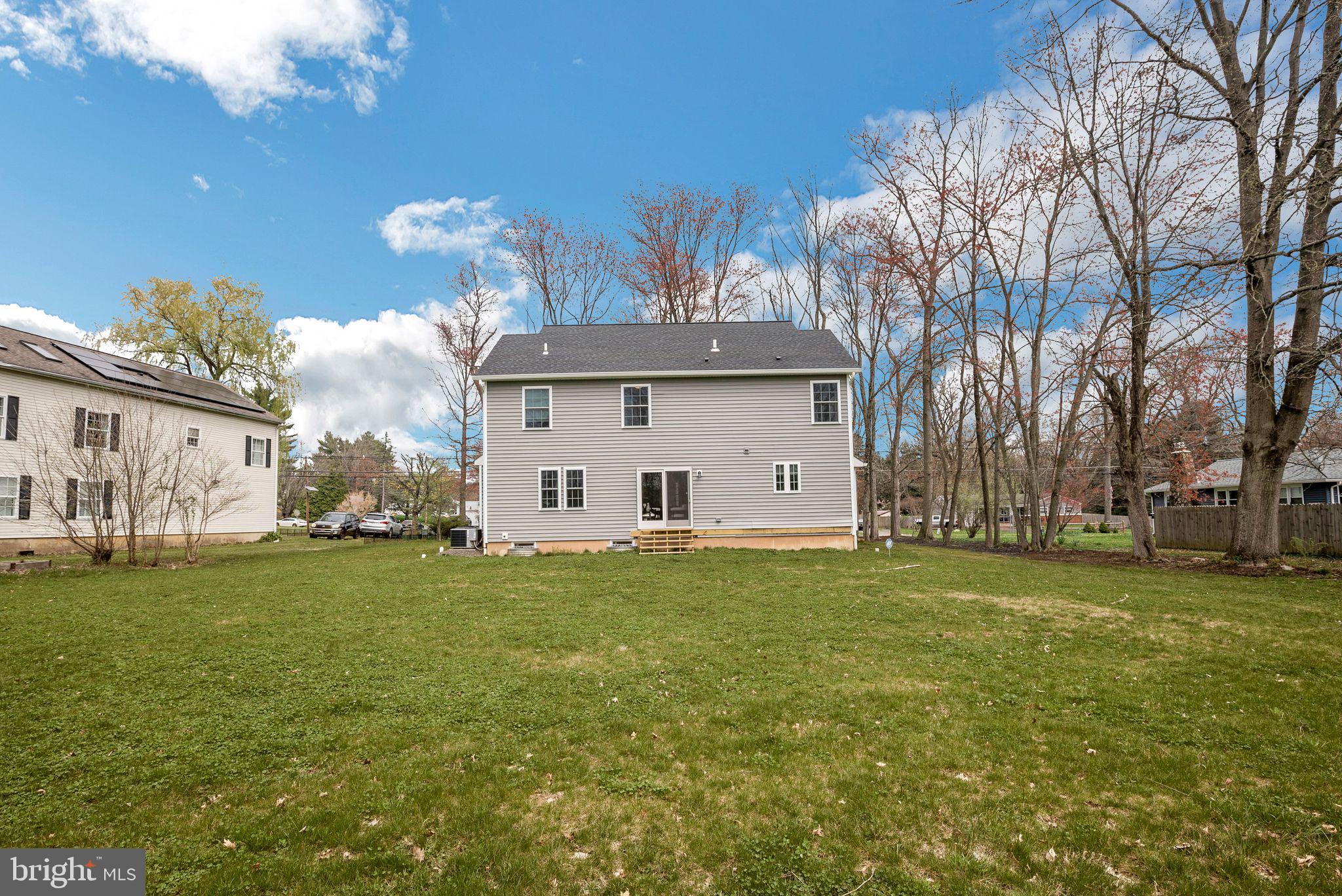 1341 LOWER FERRY
