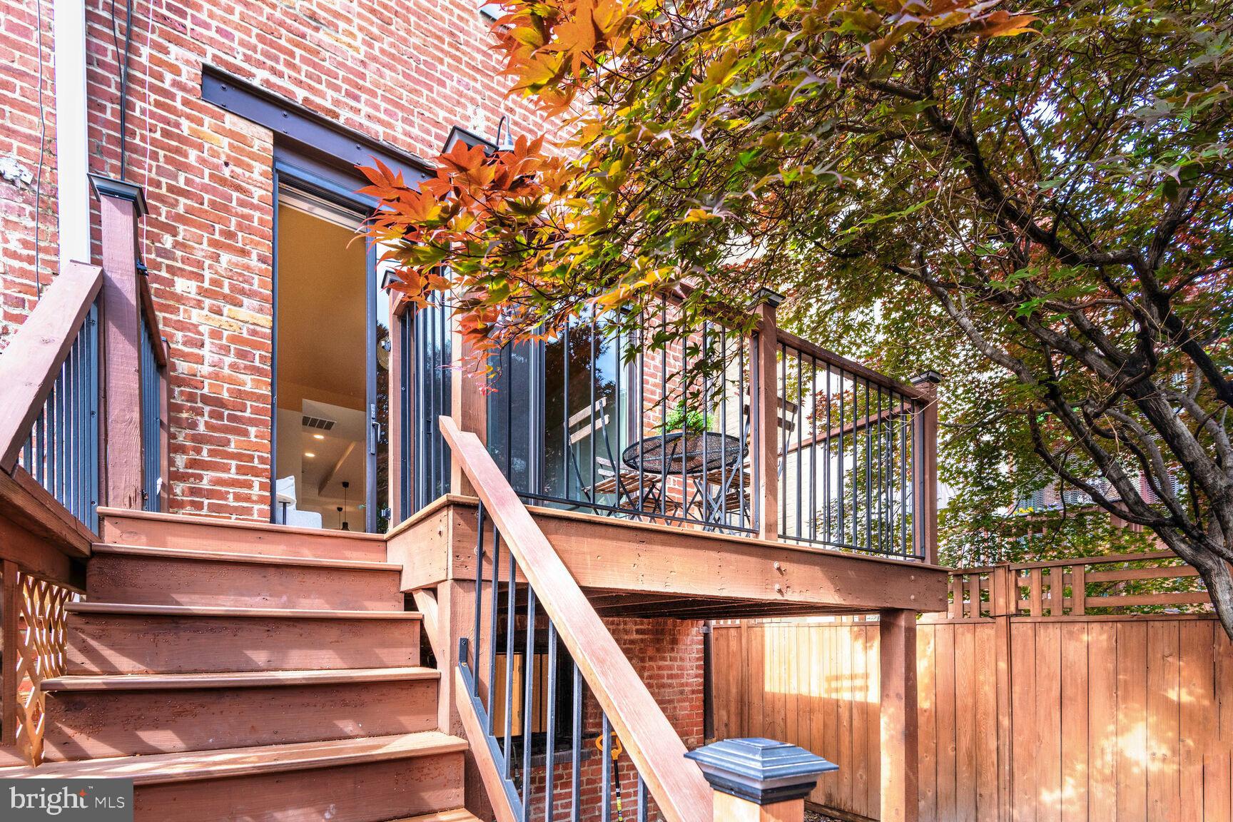 OLD CITY #2 - Residential Lease