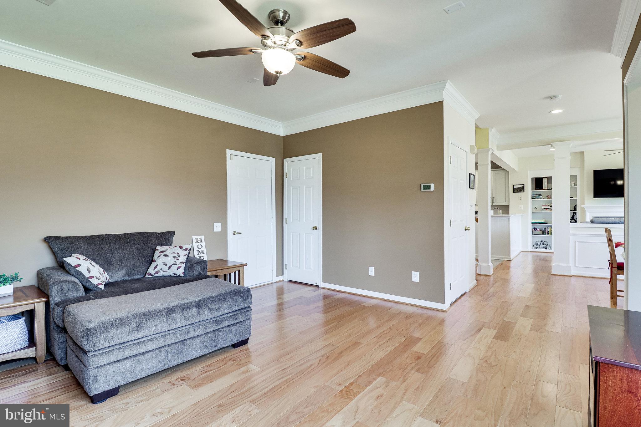 OVERLOOK CONDOMINIUM - Residential