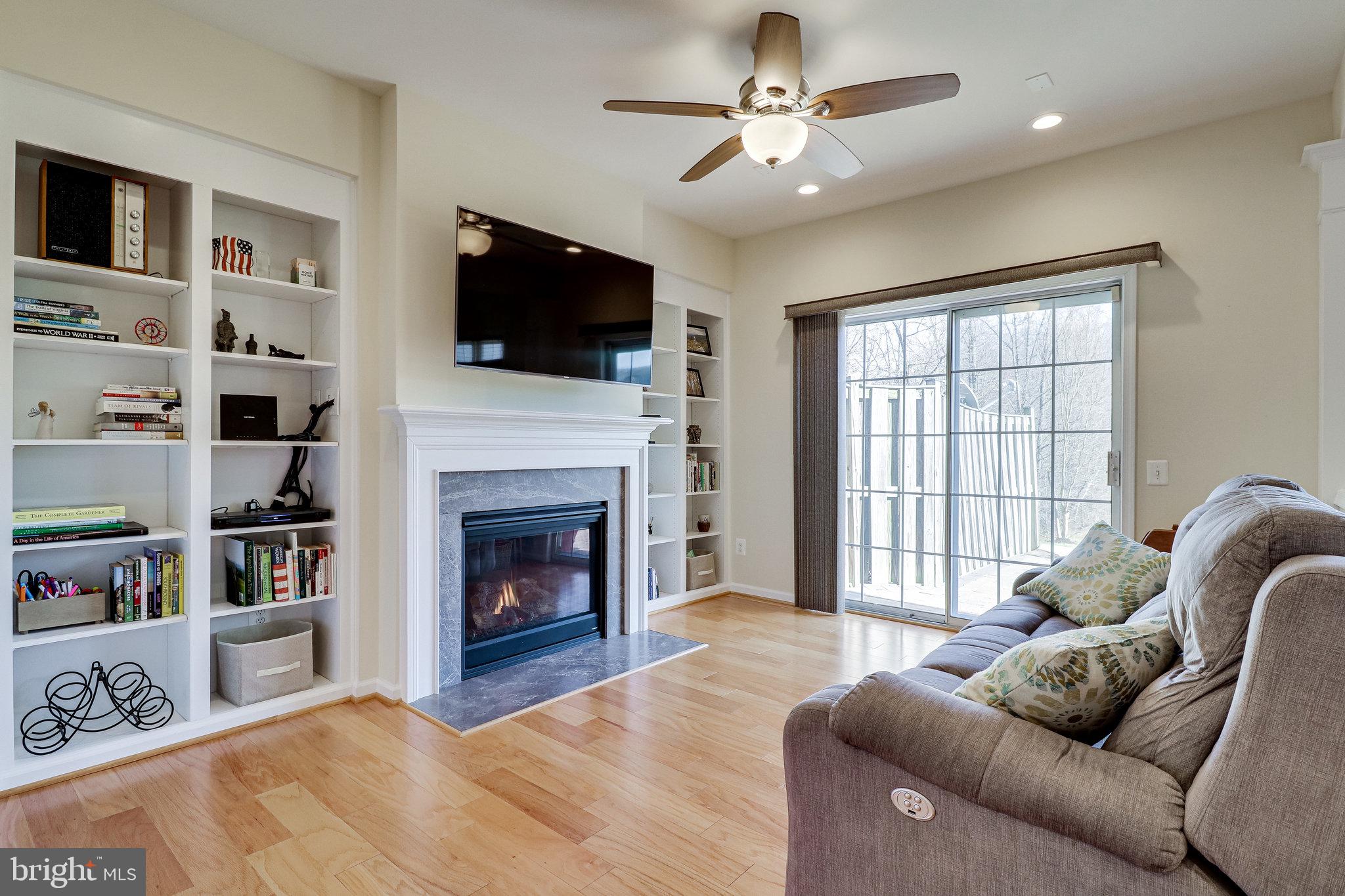 OVERLOOK CONDOMINIUM - Residential