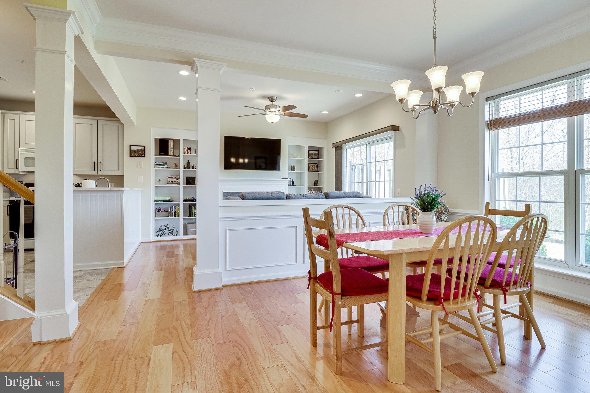 OVERLOOK CONDOMINIUM - Residential