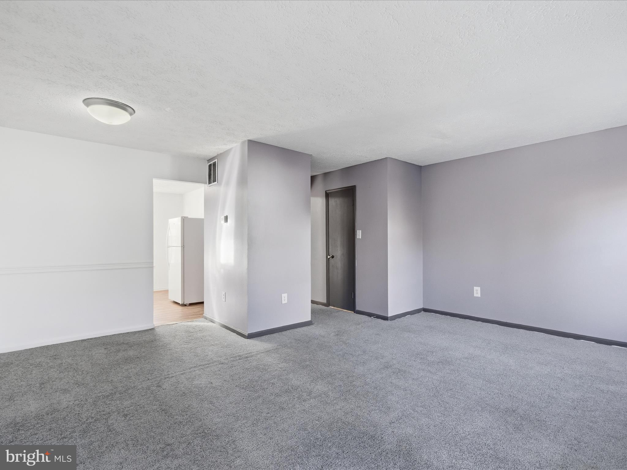 RIVERSIDE RUN IND HEAD - Residential