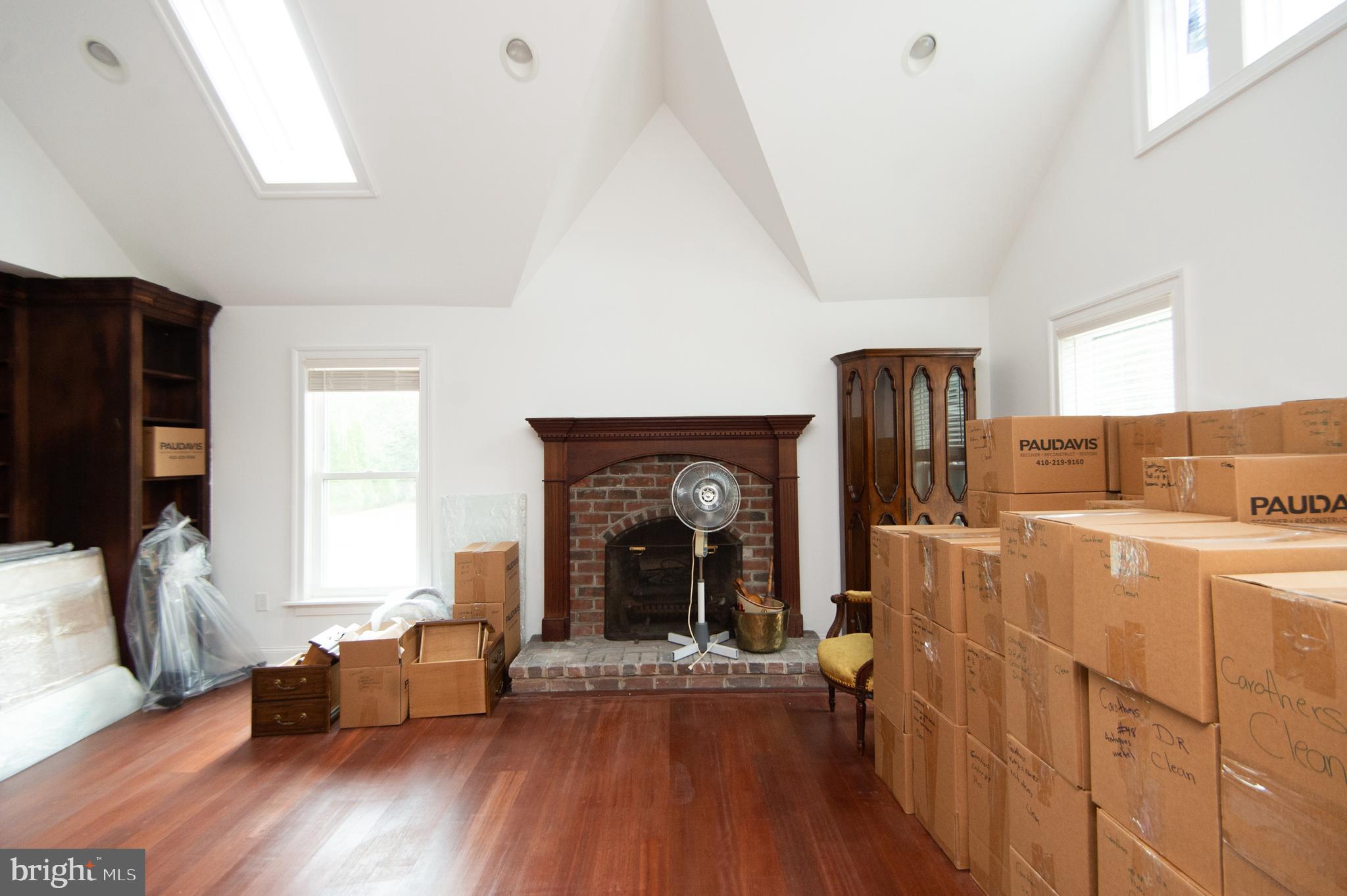 HISTORIC DISTRICT - WEST END - Residential