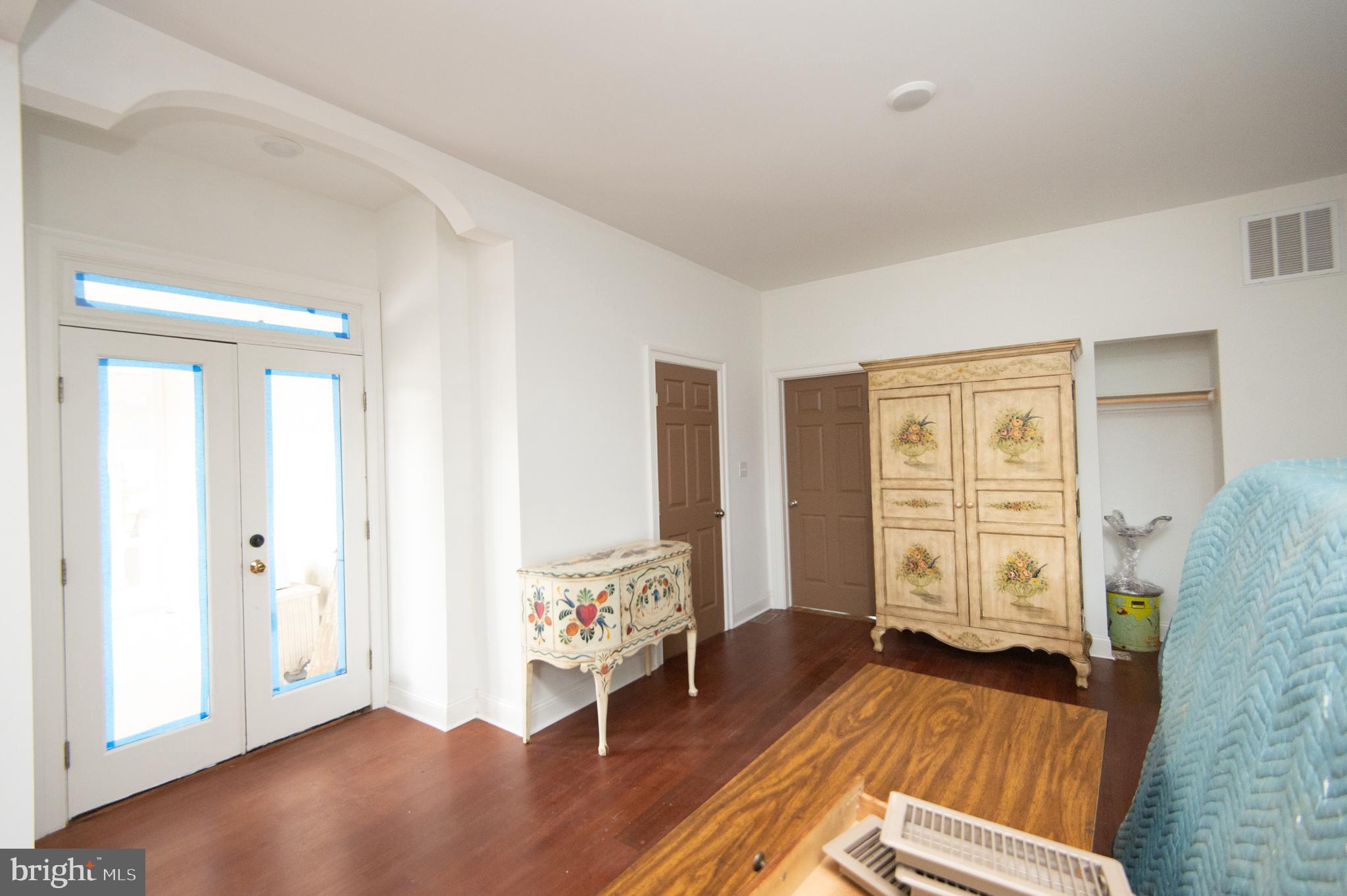 HISTORIC DISTRICT - WEST END - Residential