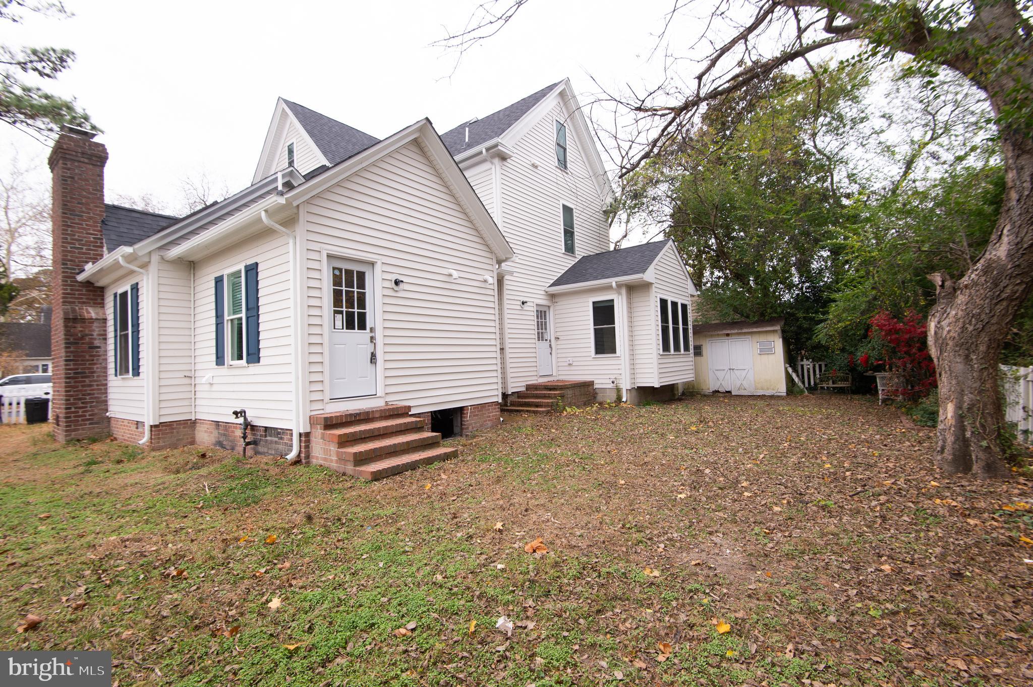 HISTORIC DISTRICT - WEST END - Residential