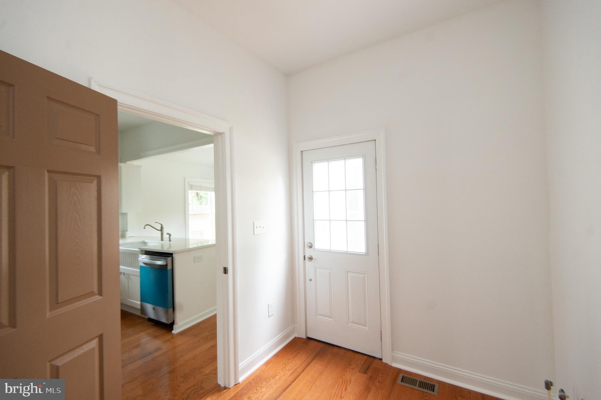 HISTORIC DISTRICT - WEST END - Residential