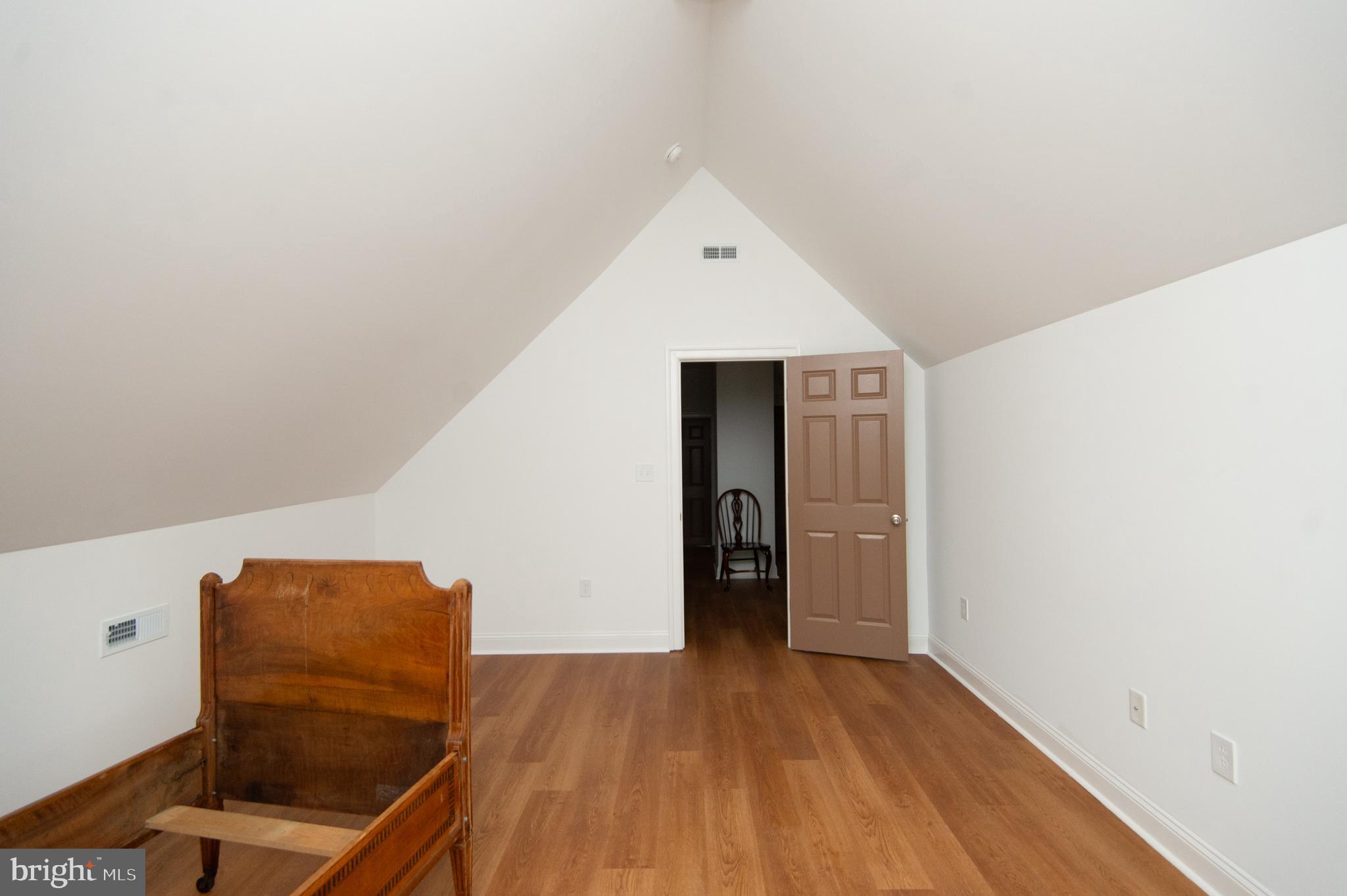 HISTORIC DISTRICT - WEST END - Residential