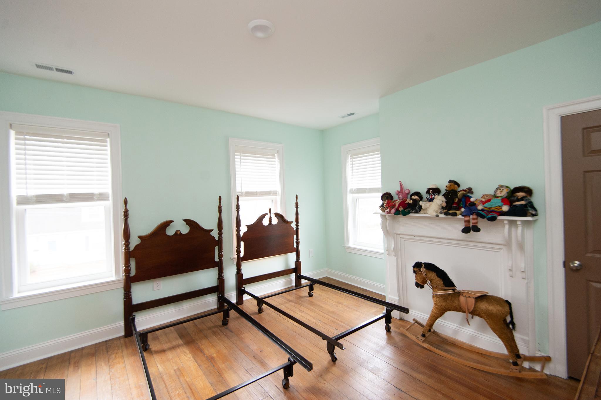 HISTORIC DISTRICT - WEST END - Residential