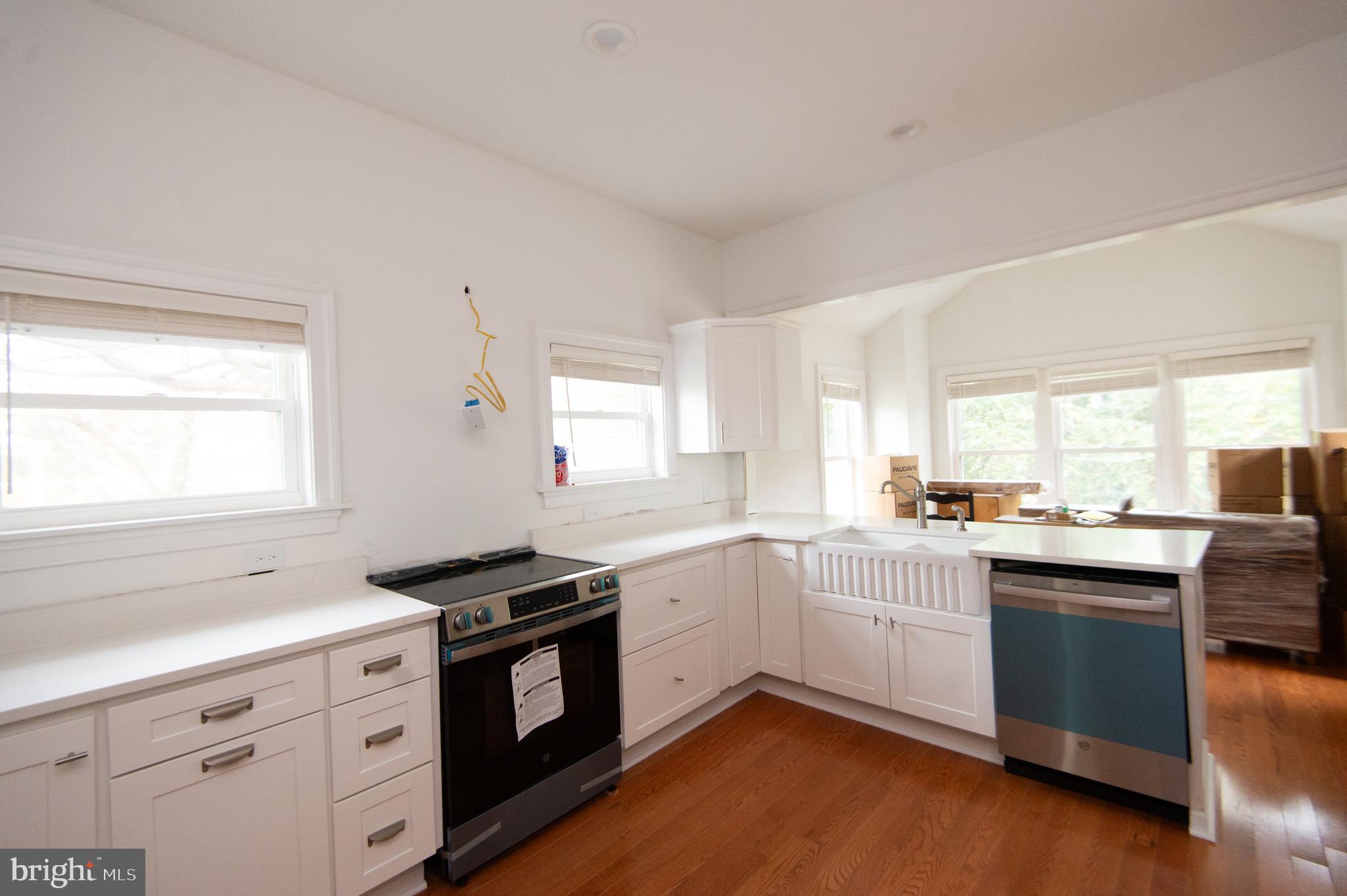 HISTORIC DISTRICT - WEST END - Residential