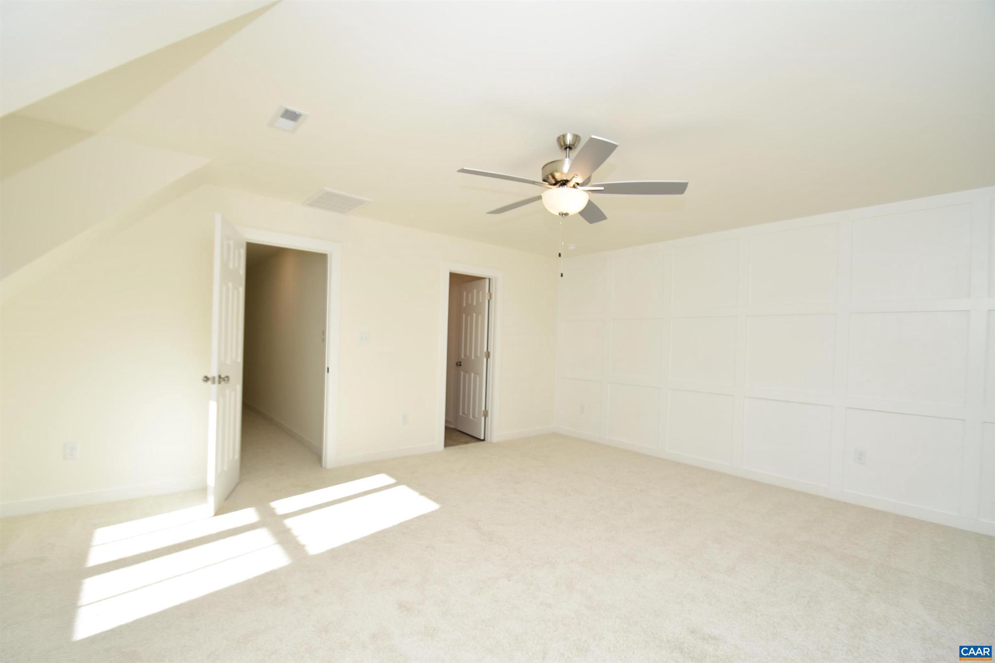 LAKE MONTICELLO - Residential