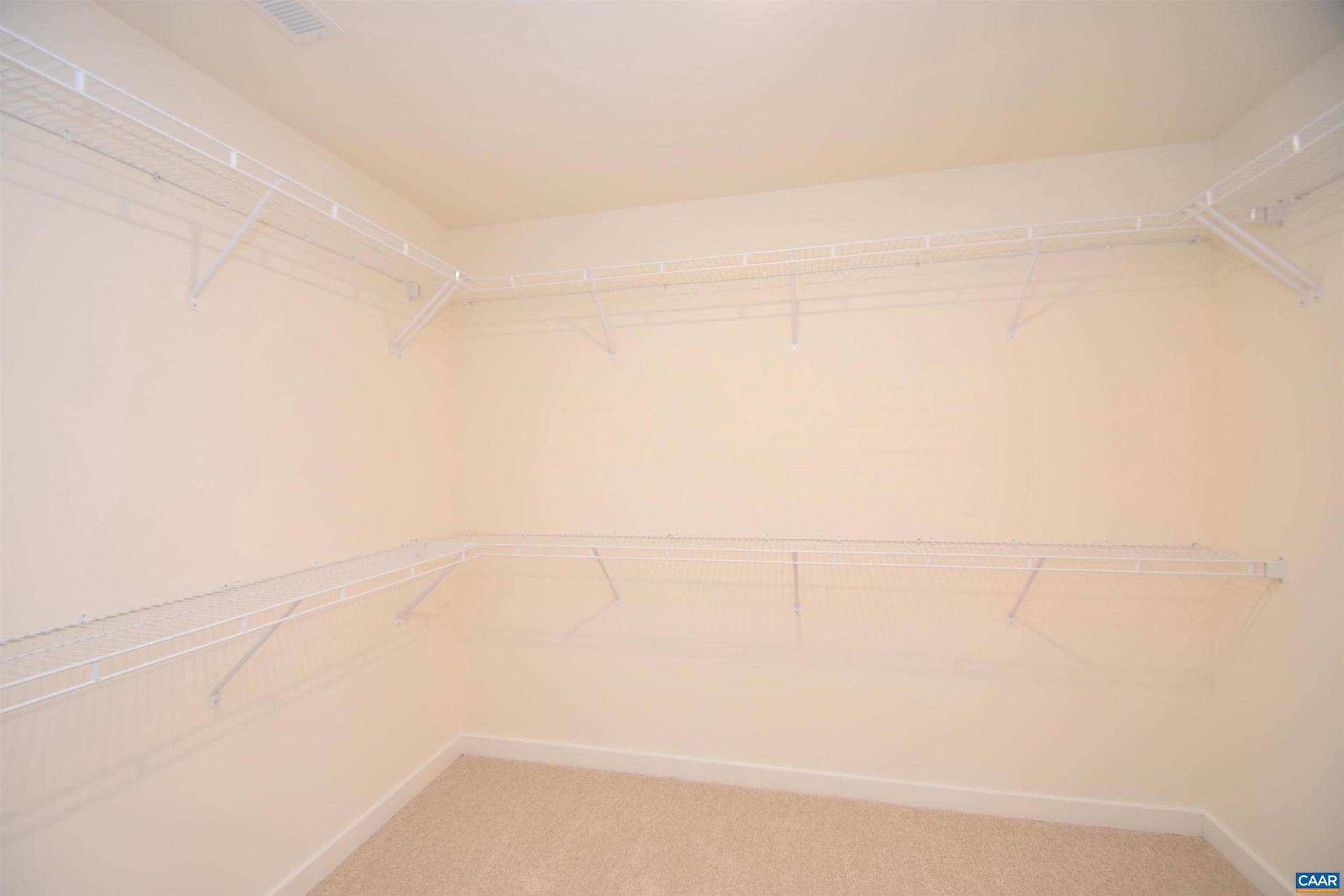 LAKE MONTICELLO - Residential