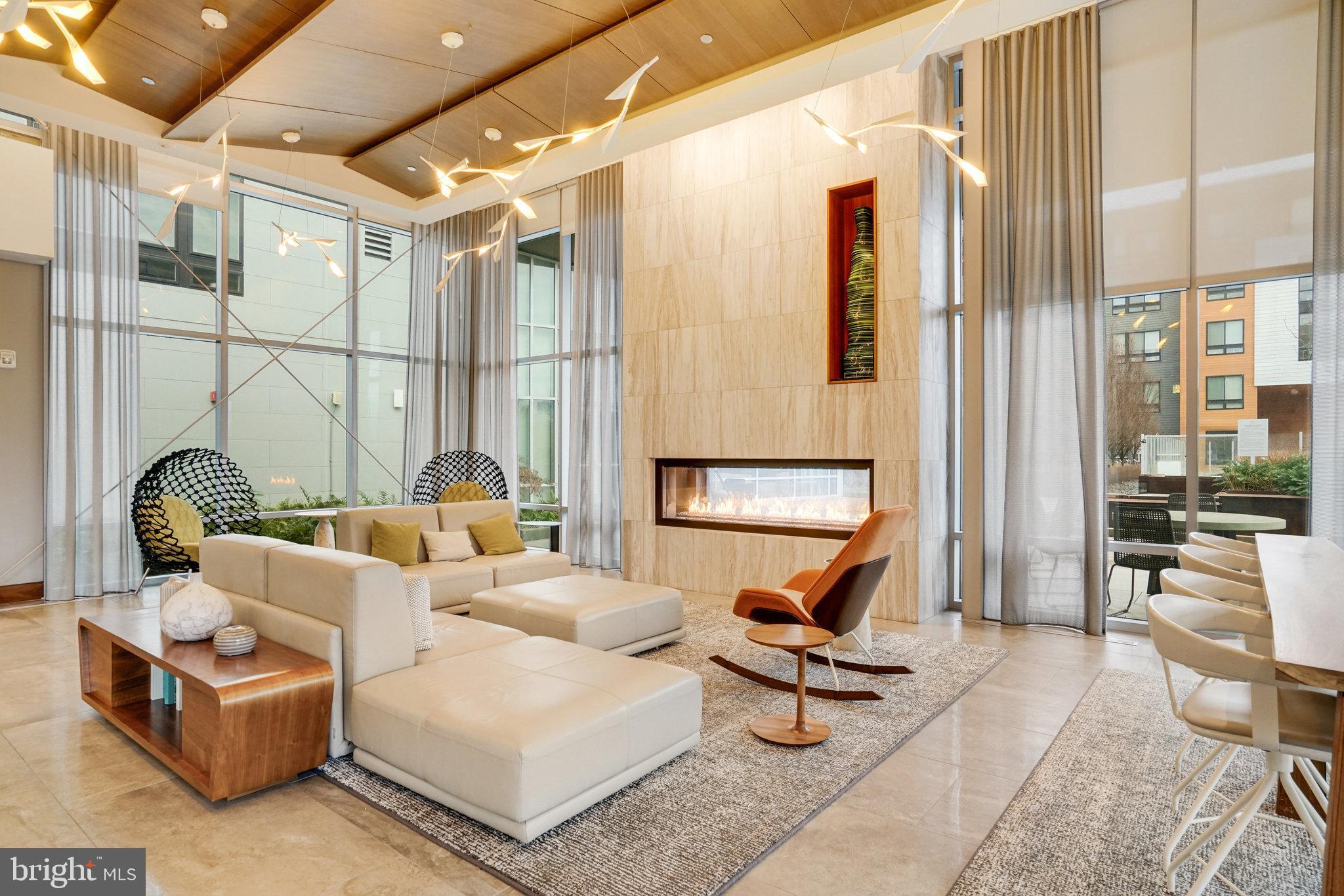 NATIONAL HARBOR - Residential Lease