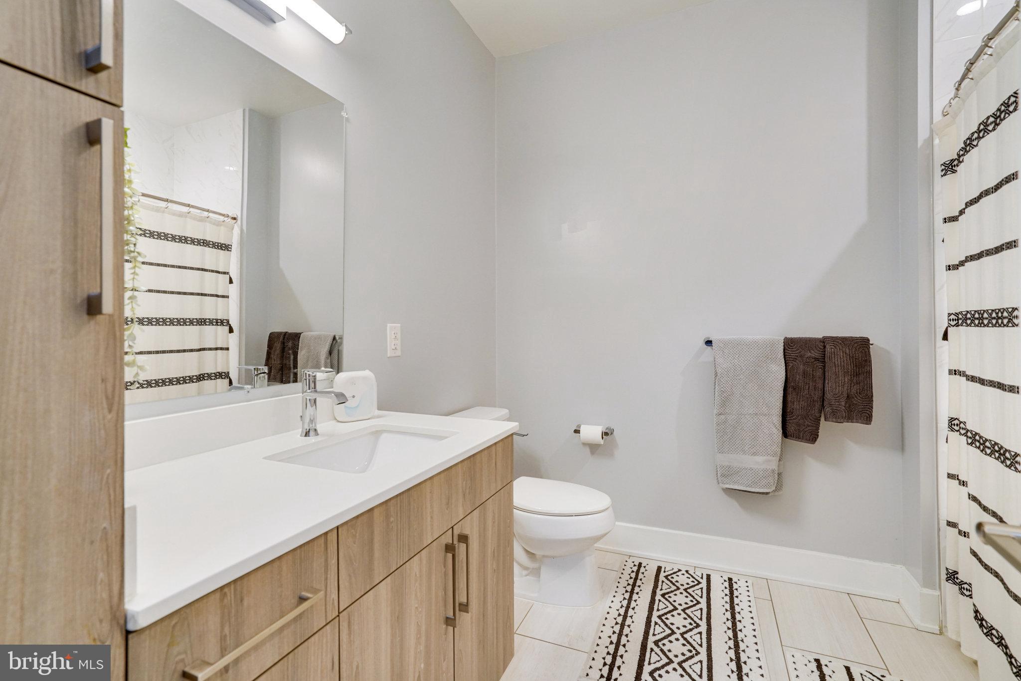 NATIONAL HARBOR - Residential Lease