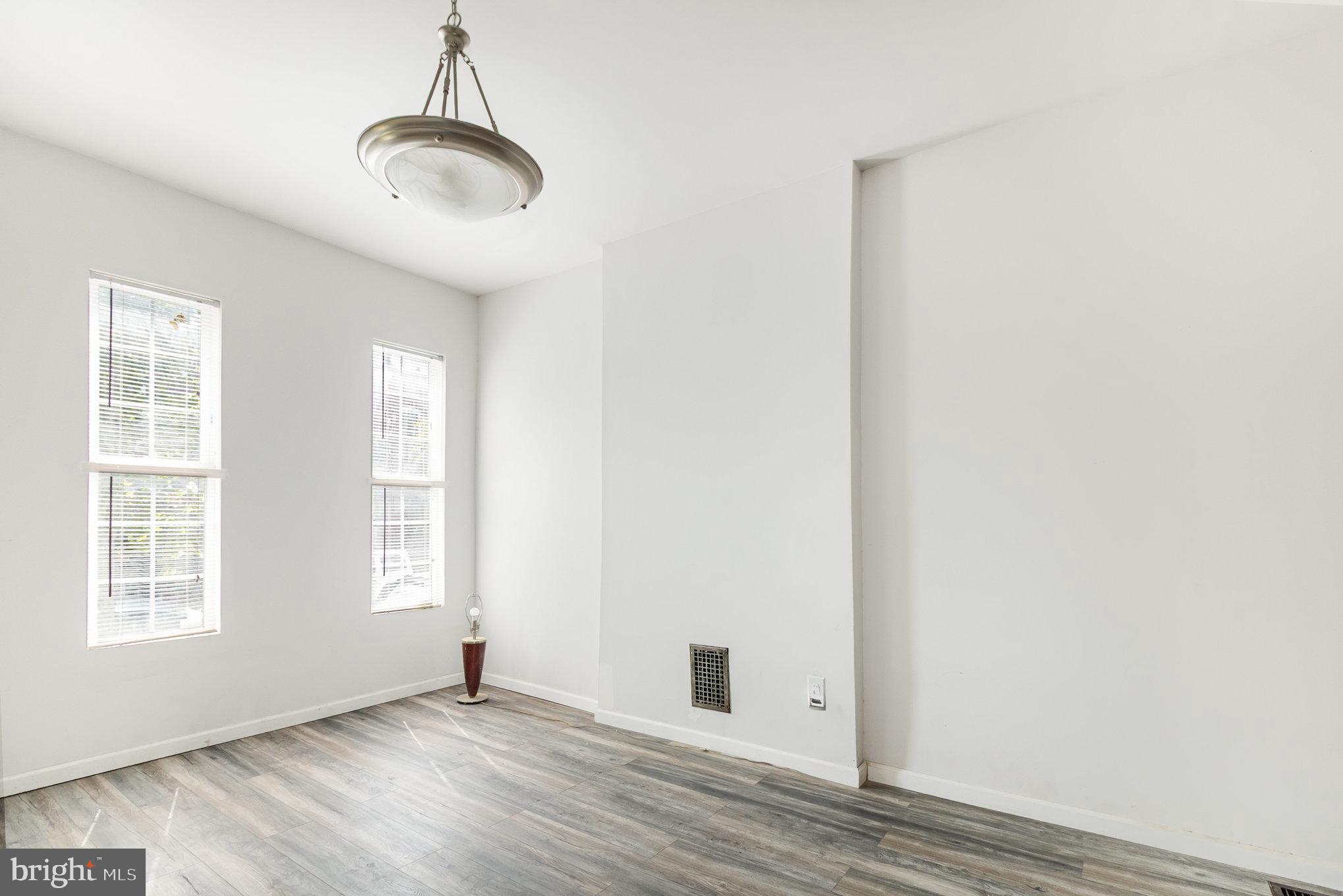 SHIPLEY HILL - Residential