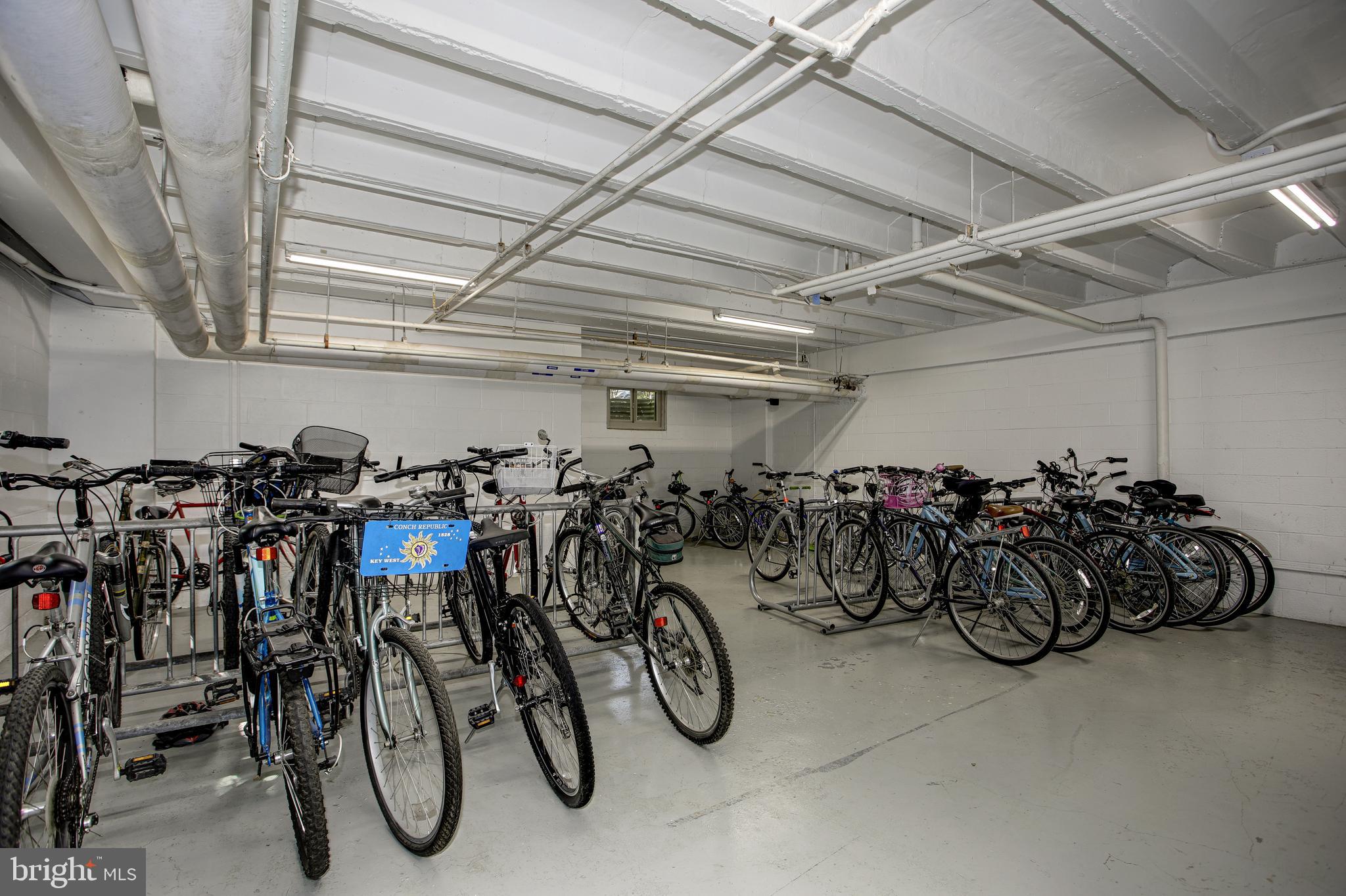 KENWOOD - Residential