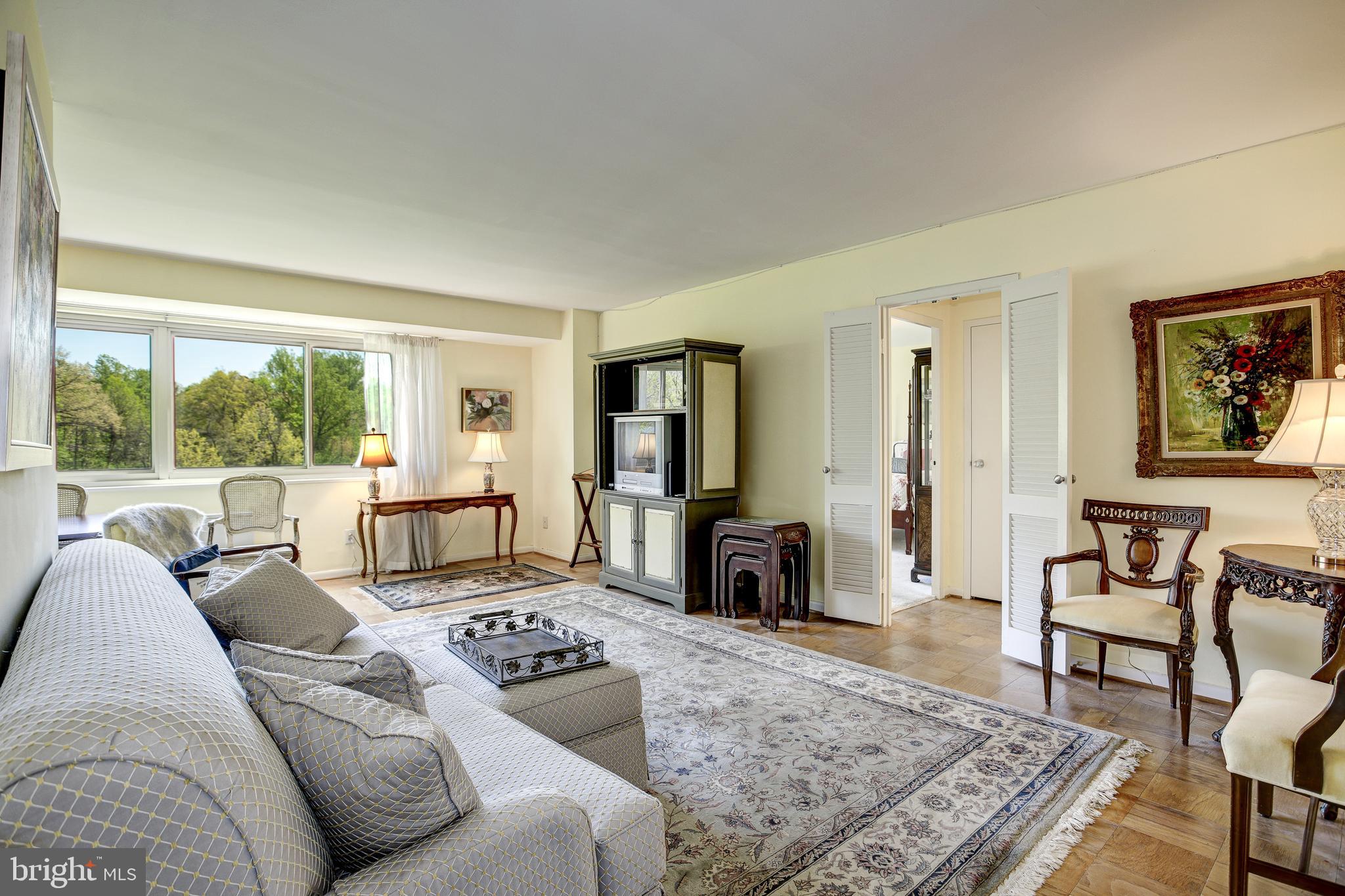 KENWOOD - Residential