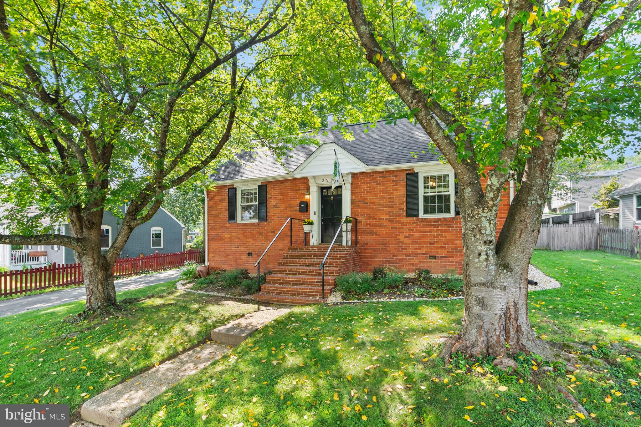 2902 SUMMERFIELD ROAD