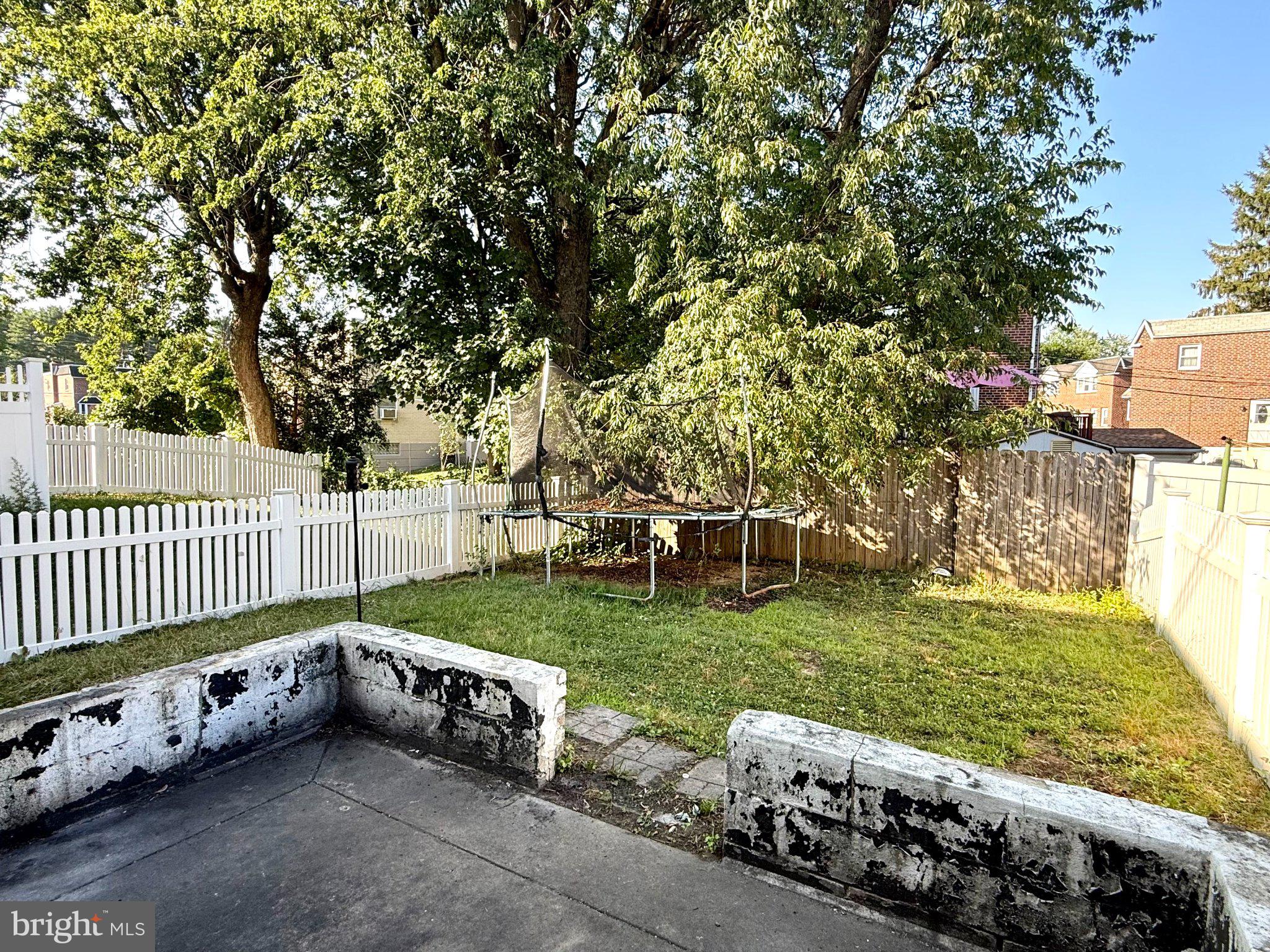 1413 SOUTHAMPTON ROAD