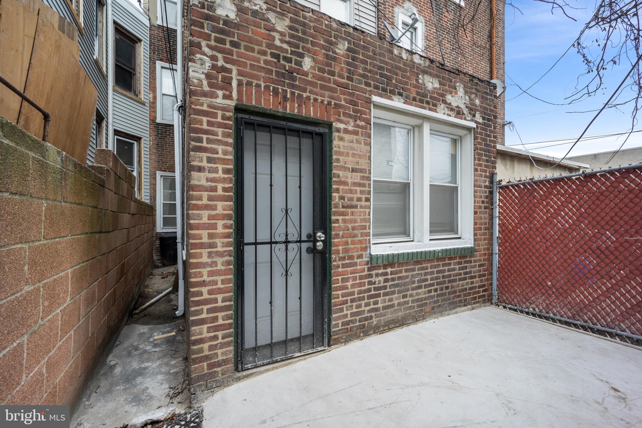 PHILADELPHIA (NORTH) - Residential