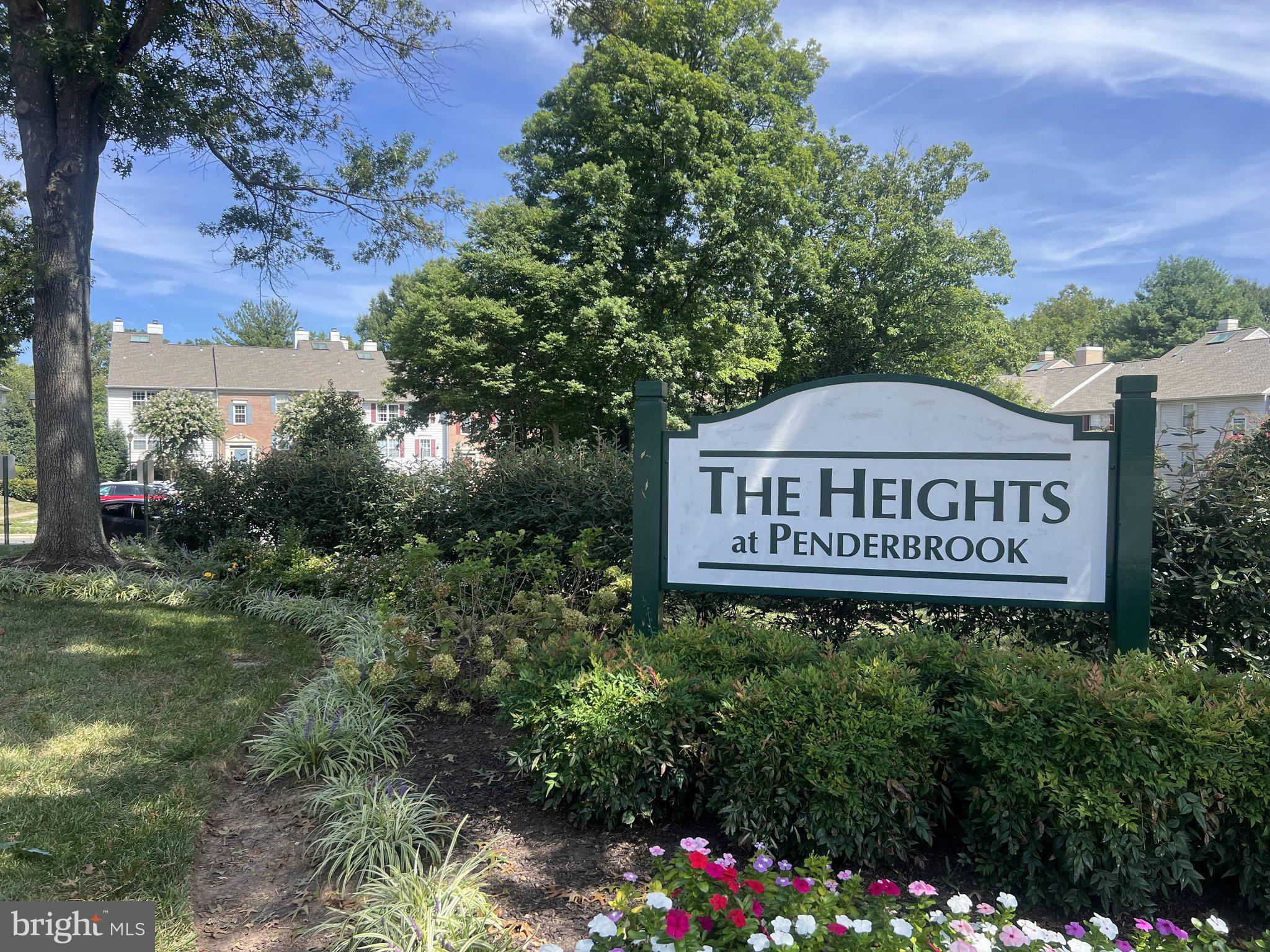 HEIGHTS AT PENDERBROOK - Residential