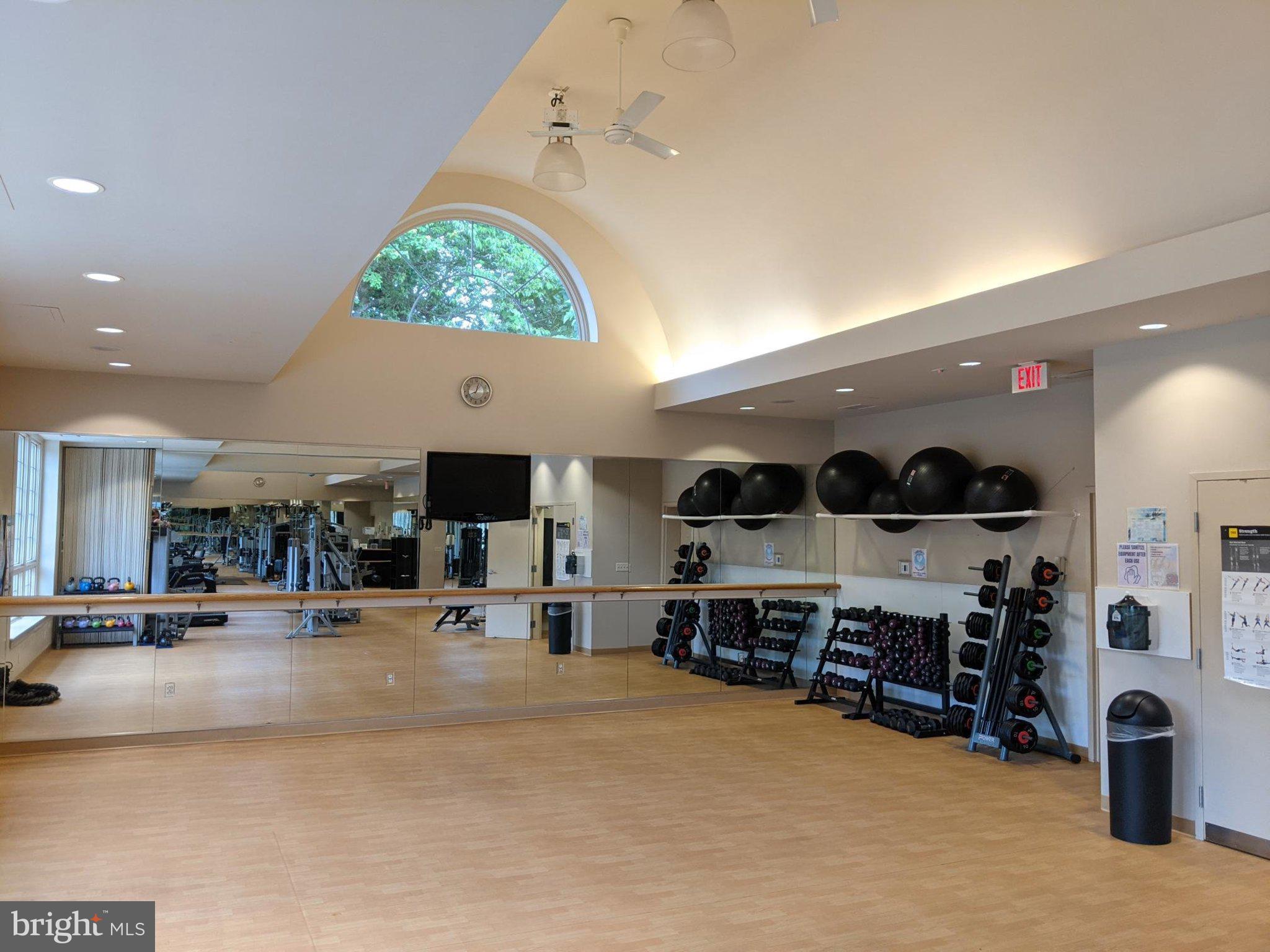 HEIGHTS AT PENDERBROOK - Residential