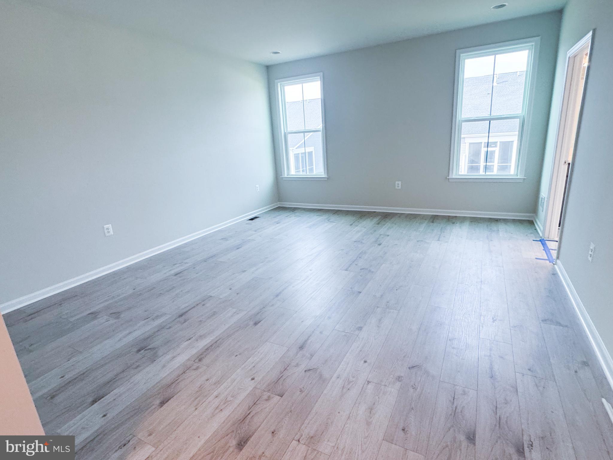 HIATT POINTE AT SNOWDEN BRIDGE - Residential