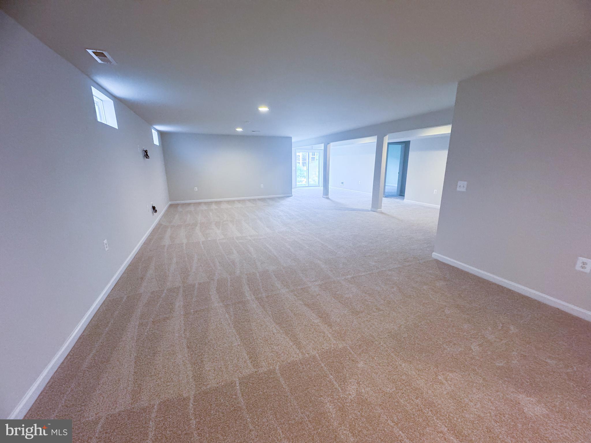 HIATT POINTE AT SNOWDEN BRIDGE - Residential