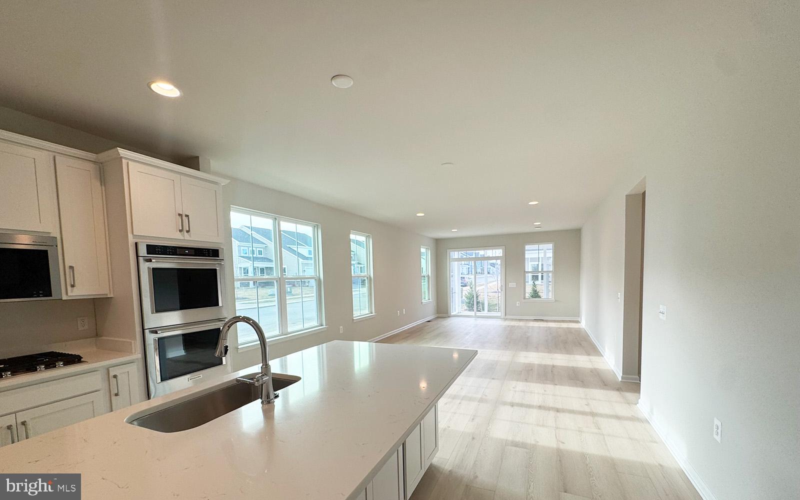 HIATT POINTE AT SNOWDEN BRIDGE - Residential