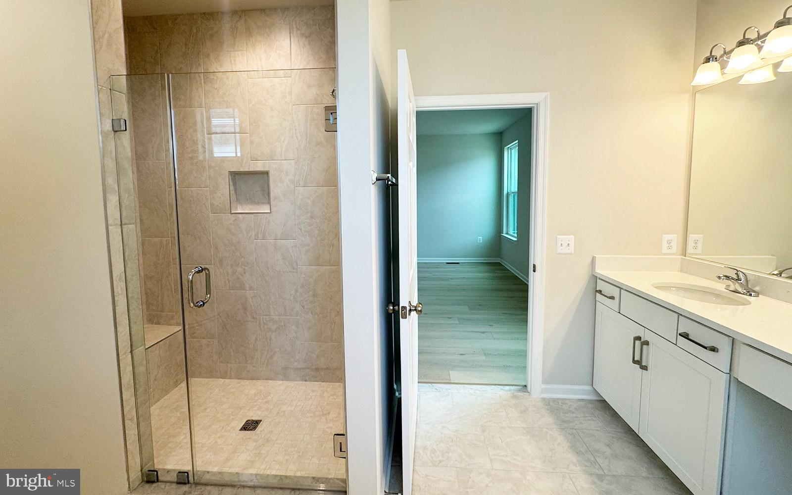 HIATT POINTE AT SNOWDEN BRIDGE - Residential