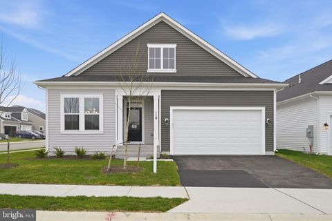 Homes For Sale - 110 Lawford Way<br/> Frederick County, WINCHESTER, VA 22603