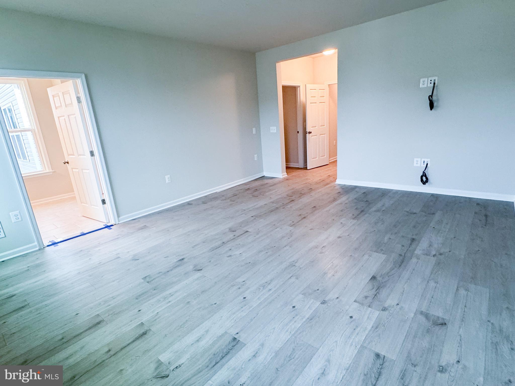 HIATT POINTE AT SNOWDEN BRIDGE - Residential