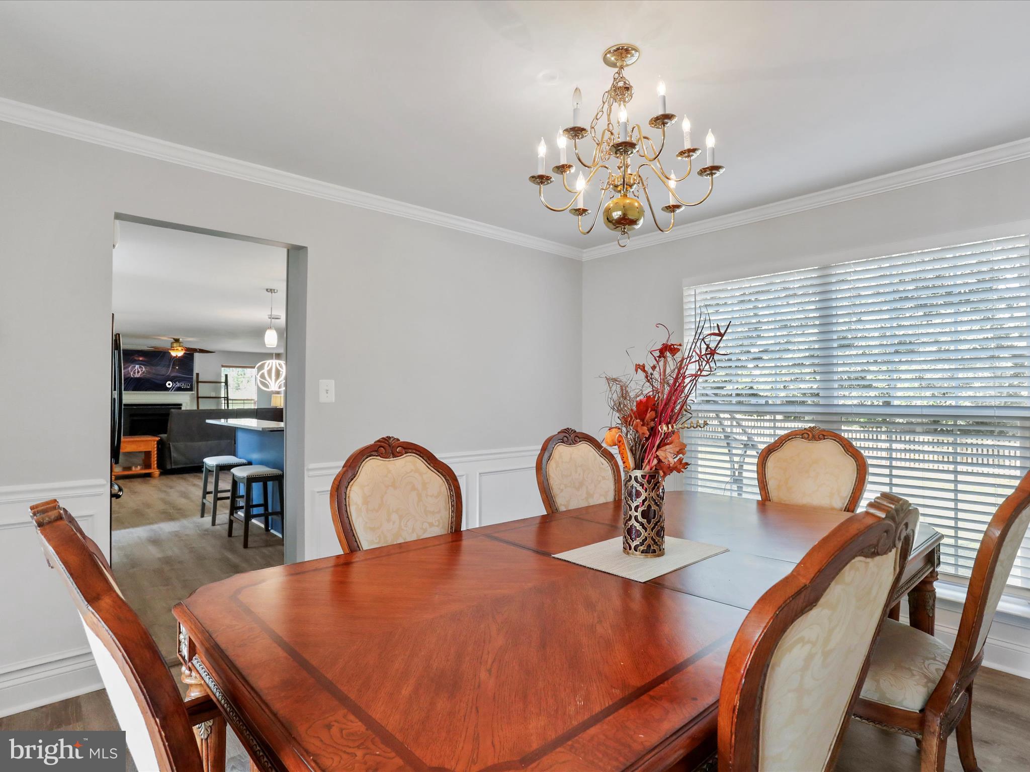 LOCUST HILL - Residential