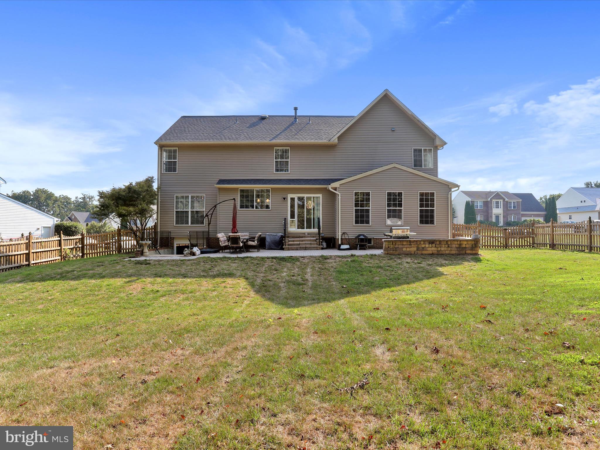 LOCUST HILL - Residential