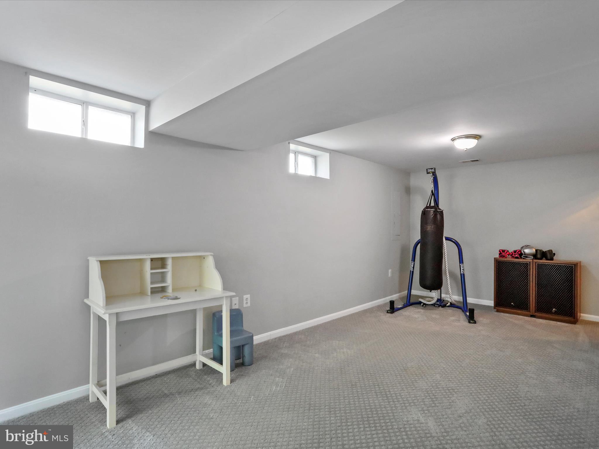 LOCUST HILL - Residential