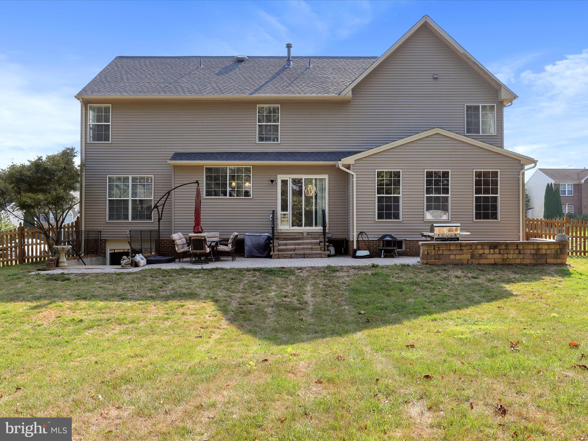 LOCUST HILL - Residential